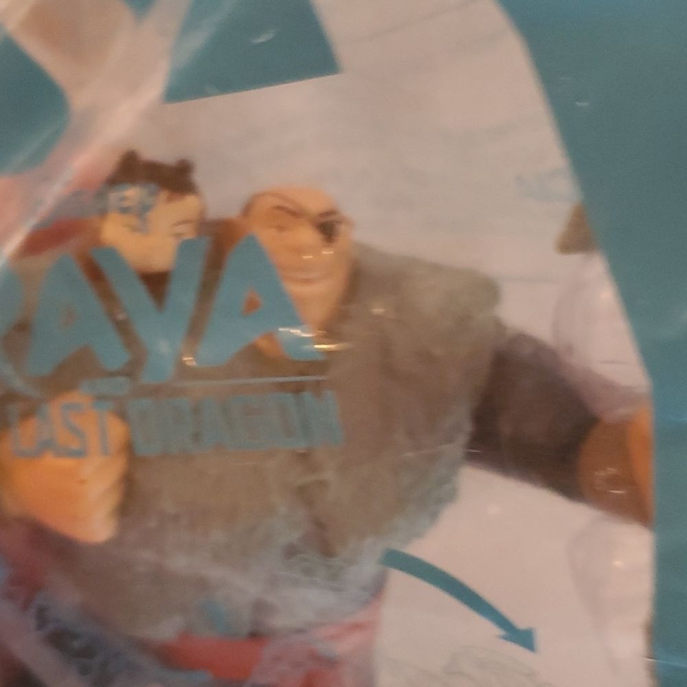 NIP McDonalds 2020 Raya The Last Dragon Tong Toy